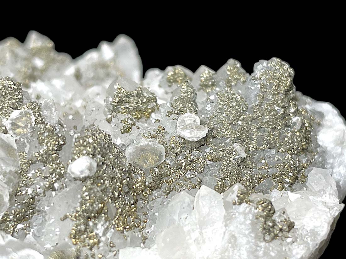 水晶 / チャルコパイライト ( 水晶 & 黄銅鉱 ) / Quartz & Chalcopyrite