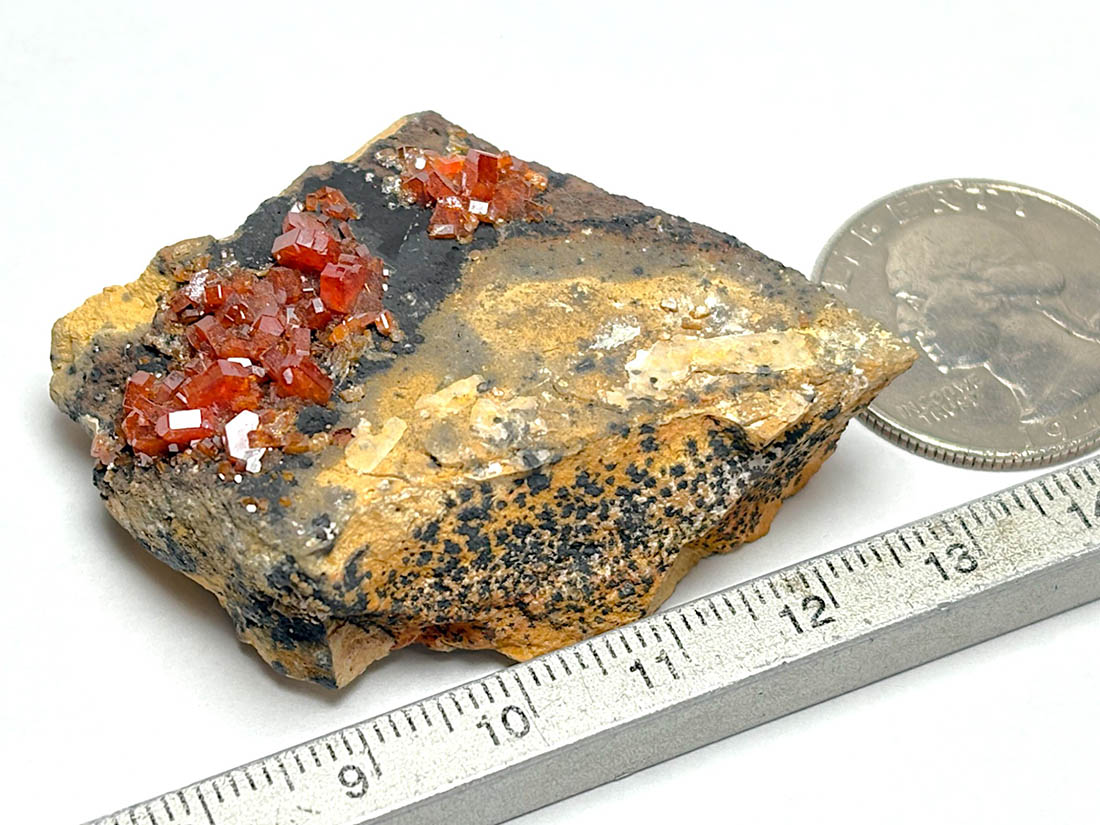 モロッコ産 バナジナイト