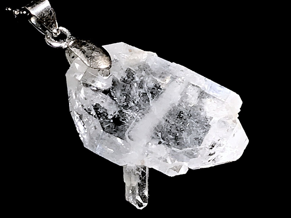 パキスタン産ファーデンクォーツ ペンダントトップ