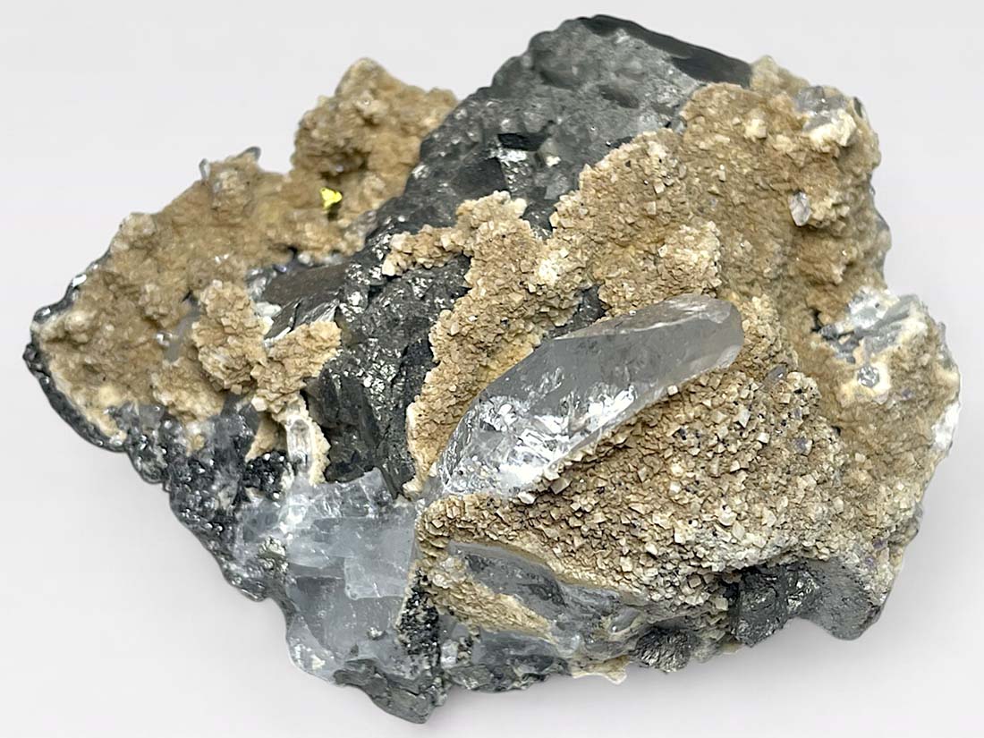 アルセノパイライト ( 硫砒鉄鉱 with 方解石 黄銅鉱 水晶