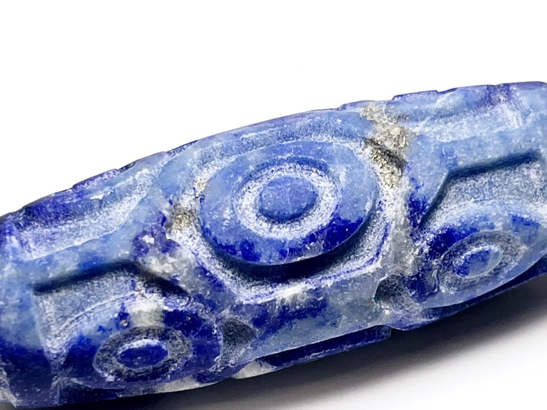 レア！ラピスラズリ ( 九眼天珠 )/Lapis Lazuli