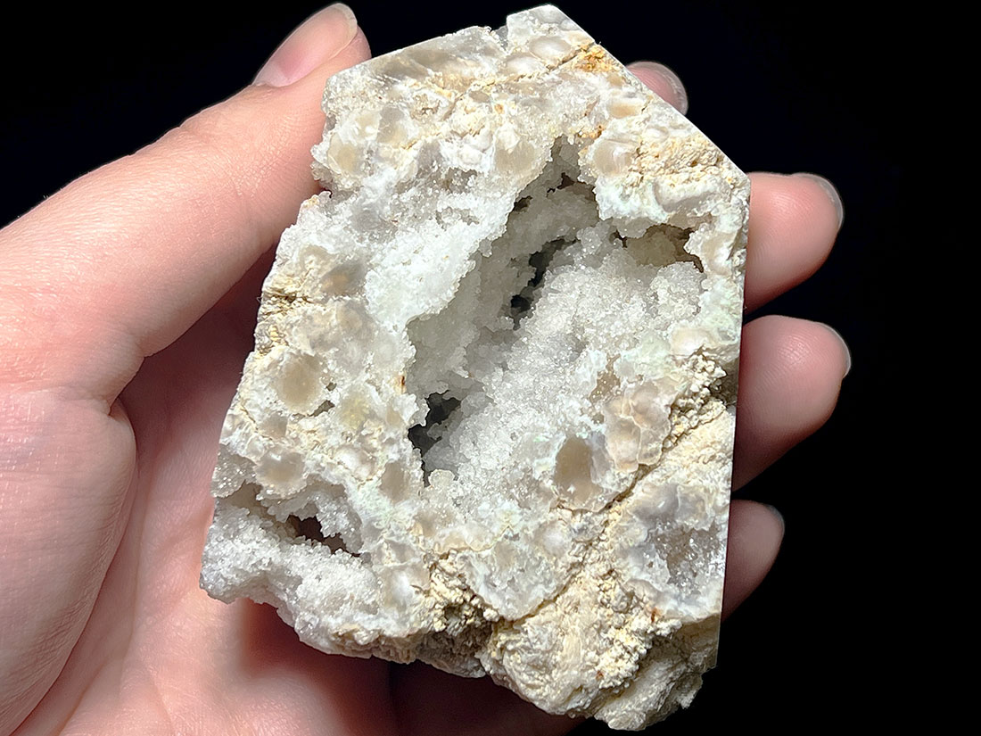 モロッコ産水晶ジオードポイントタイプ
