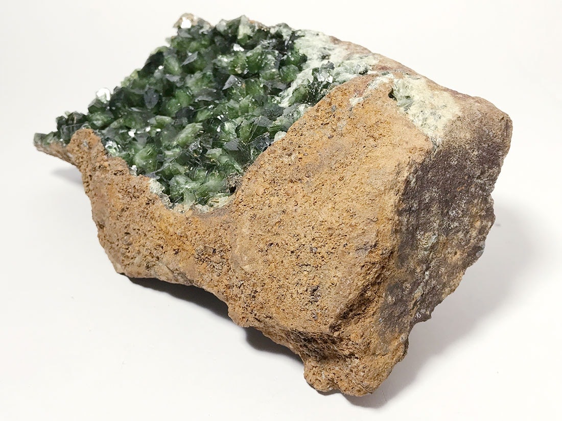 ボリビア産　ラドラム鉄鉱　Ludlamite ブラジル産 ラドラム鉄鉱/Ludlamite