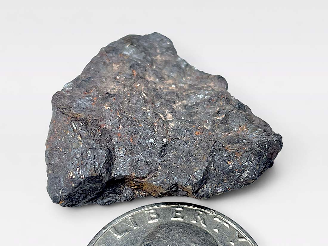 特大！マグネタイト + アパタイト 磁鉄鉱 985,6g MGT034 原石 メキシコ産 マグネタイト / Magnetite ( 磁鉄鉱 )