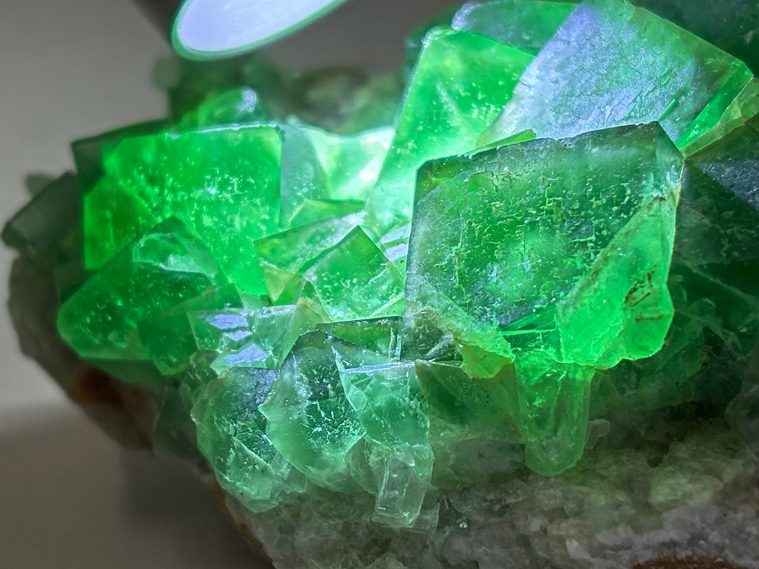 マダガスカル産フローライトグリーン マダガスカル産 エメラルドグリーンフローライト / Emerald Green Fluorite