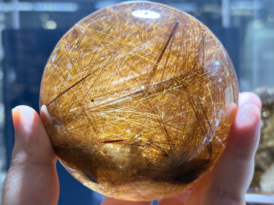ブラジル産 ルチルクォーツ 80mm 丸玉 / Rutilated Quartz