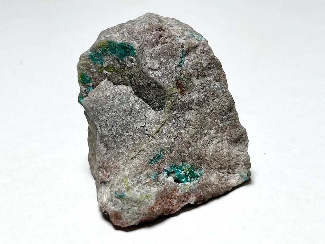カザフスタン産 ダイオプテーズ ( 翠銅鉱 ) /Dioptase