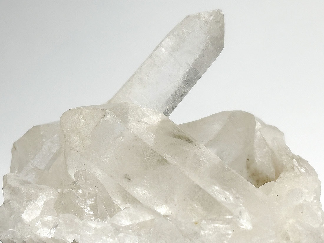 インド・マニカラン産 ヒマラヤ水晶 クラスター / Himalayan Quartz