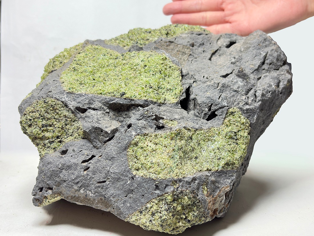 アメリカ アリゾナ州産 ペリドット (橄欖石)/ Peridot