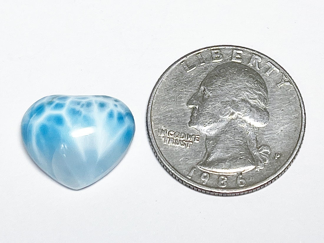 ドミニカ共和国産 ラリマールース/Larimar