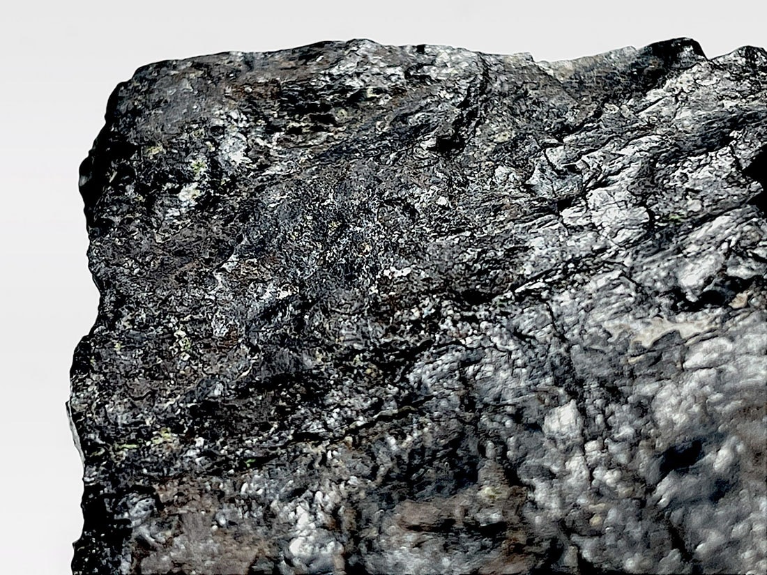 佐渡で購入した、金銀を含む鉄クロム合金 196ｇ pure gold】I am an honest man so I tried making 24K gold