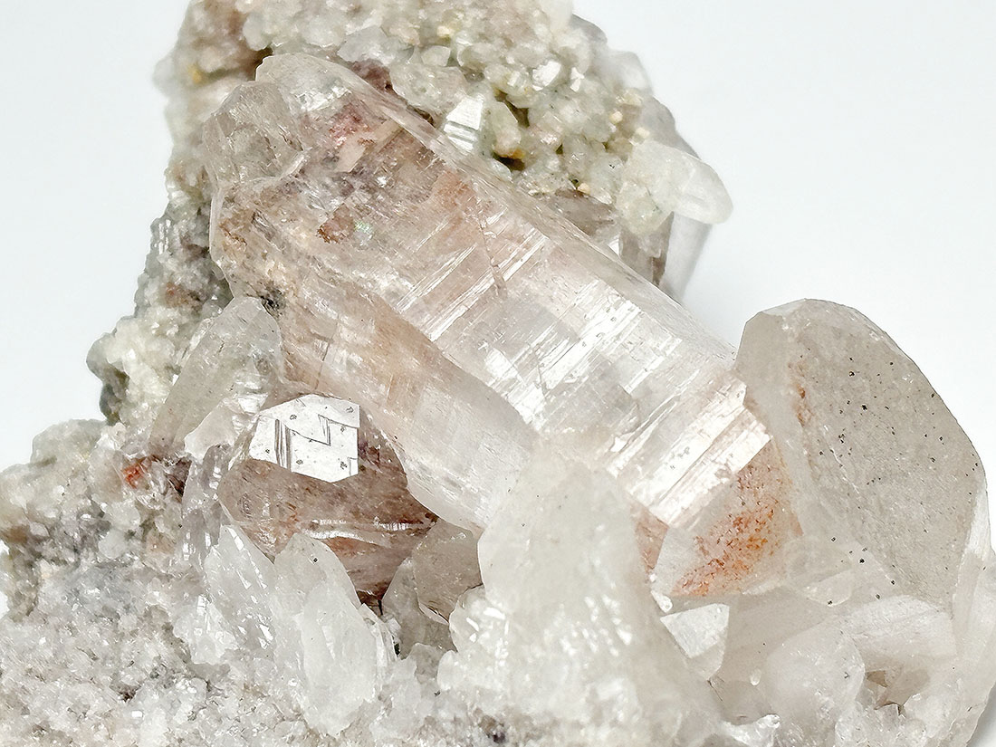 インド・マニカラン産 ヒマラヤ水晶 クラスター / Himalayan Quartz