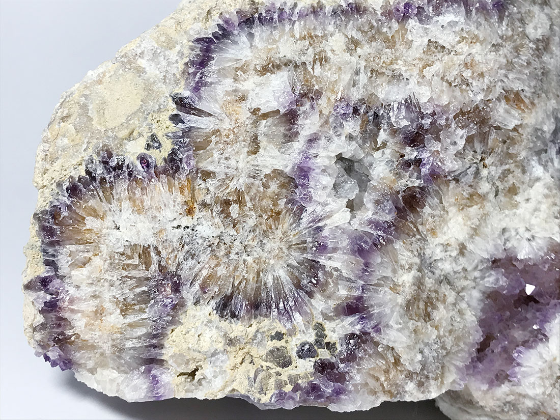 郡馬県沼田市戸神山産 紫水晶(アメジスト)