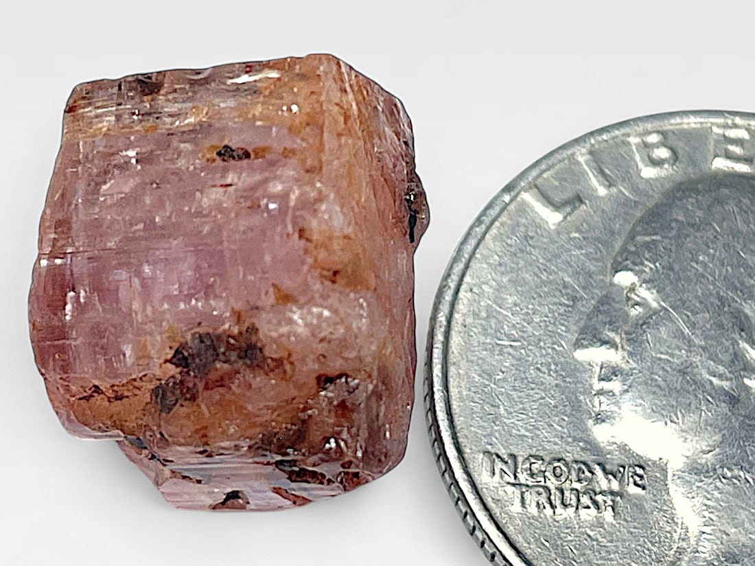ブラジル産 インペリアルトパーズ/Imperial Topaz (蛍光)