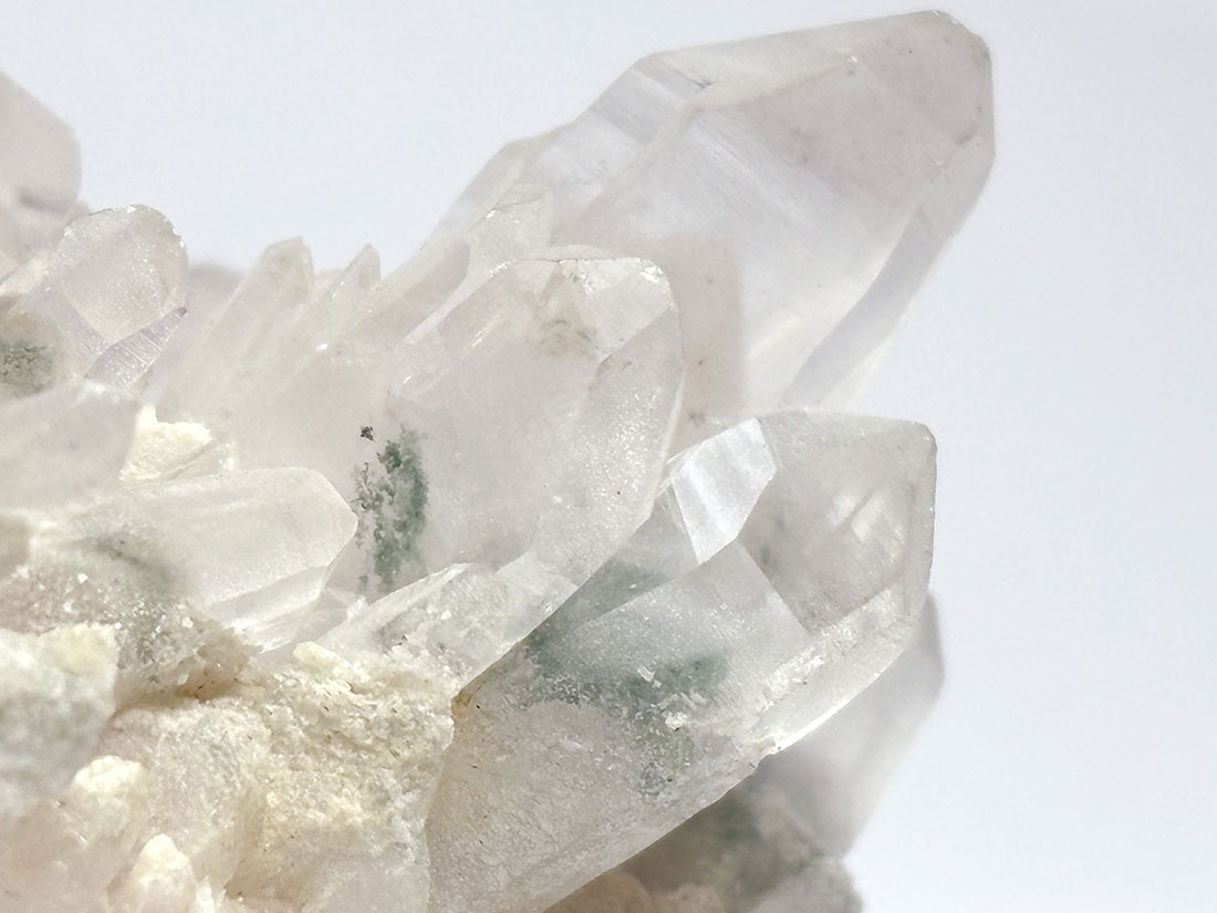 インド・マニカラン産 ヒマラヤ水晶 クラスター / Himalayan Quartz