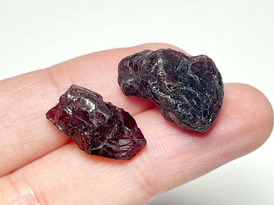 レア アルマンディンガーネット アンドラダイト カテドラル 水晶