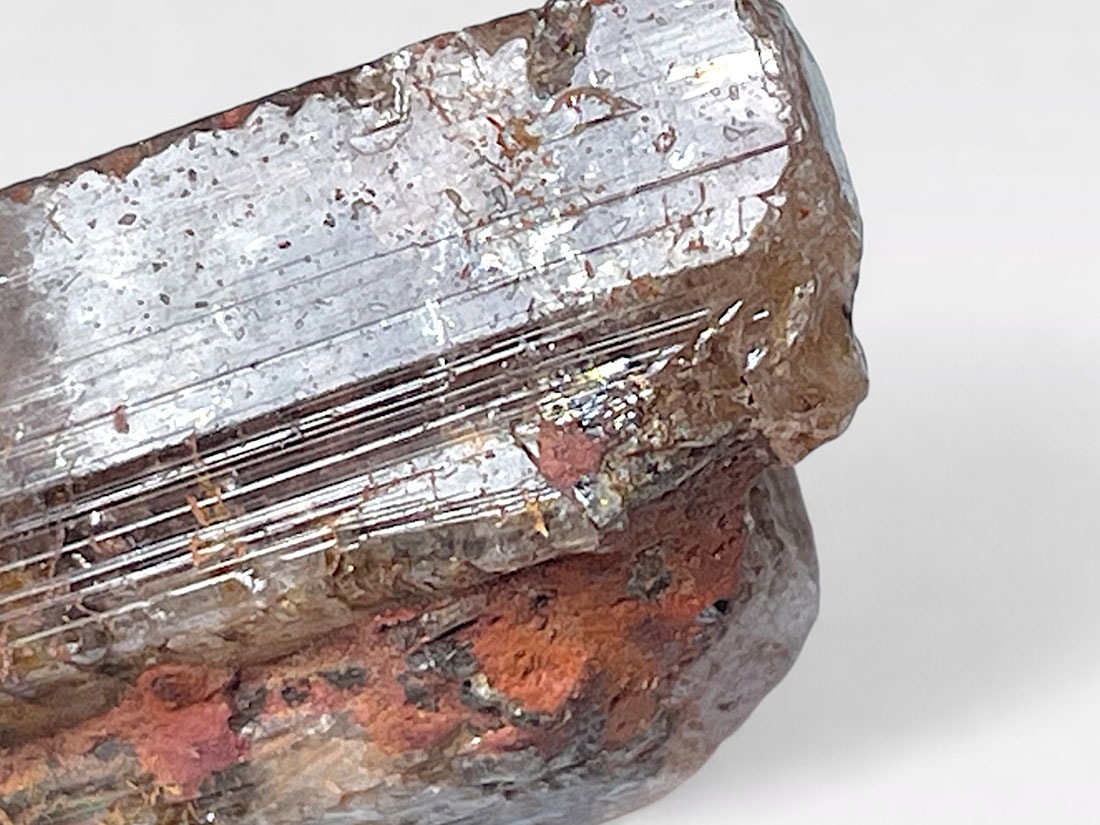 ブラジル産 インペリアルトパーズ/Imperial Topaz (蛍光)