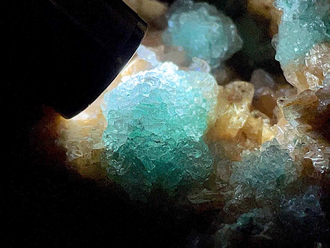 モロッコ産 ローザサイト ( セレナイト 共生 )