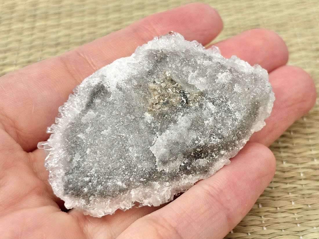 福島県南会津【蛍鉱山産】 高品質水晶クラスター (蛍石共生) / Quartz