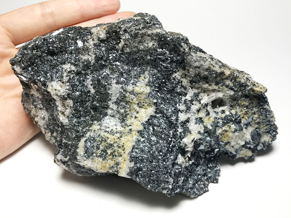 岩手県和賀仙人鉱山産 赤鉄鉱(鏡鉄鉱)/Hematite