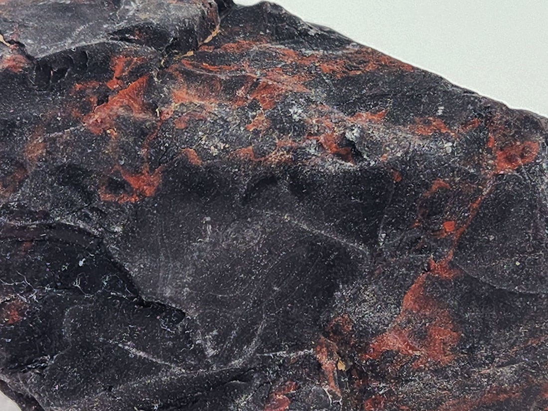 北海道白滝村(旧)産 黒曜石(花十勝/紅十勝石)