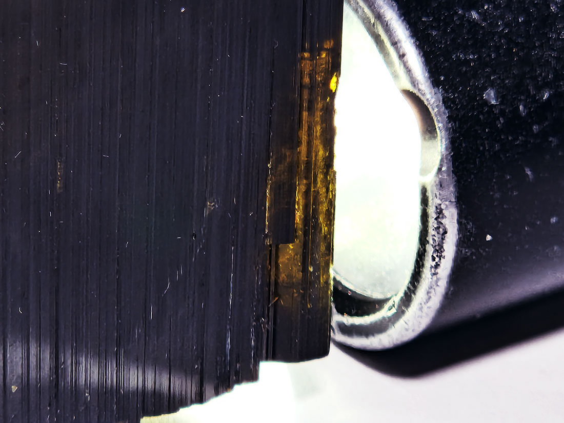 ブラジル産 ピナコイドトルマリン (毛鉱状) / Pinacoid Termination Elbaite Tourmaline