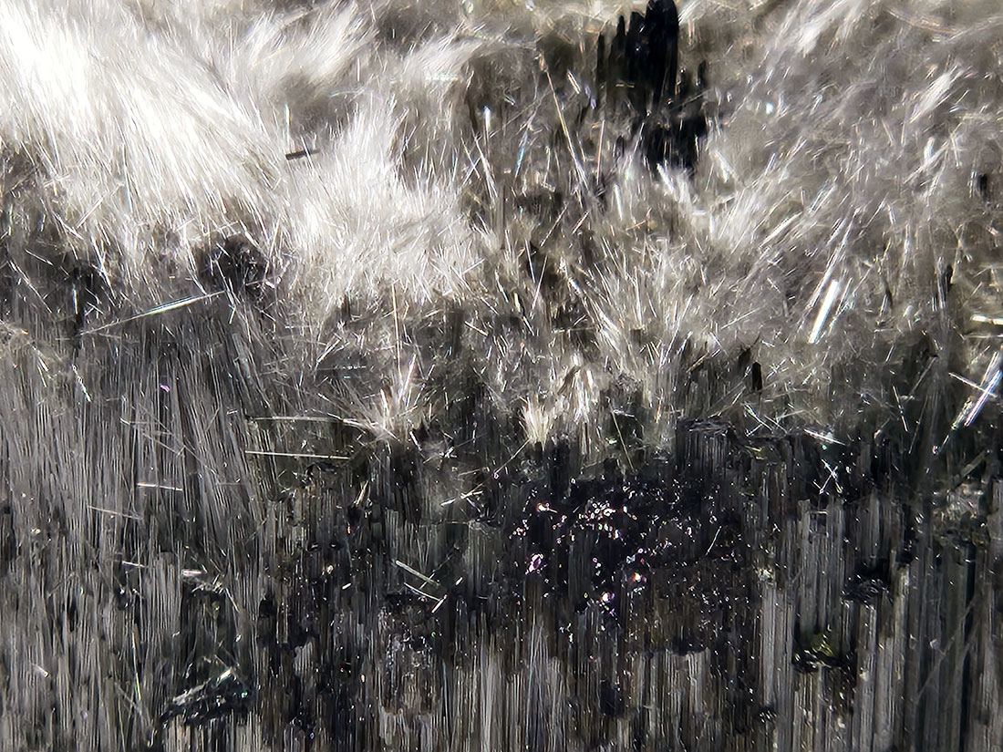 ブラジル産 ピナコイドトルマリン (毛鉱状) / Pinacoid Termination Elbaite Tourmaline