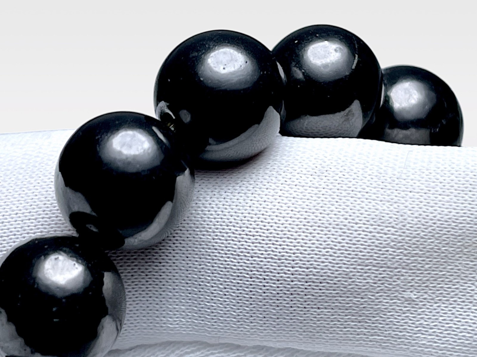 シュウ シューズ28459ホワイトベージュ – 銀座ヨシノヤオンラインショップ