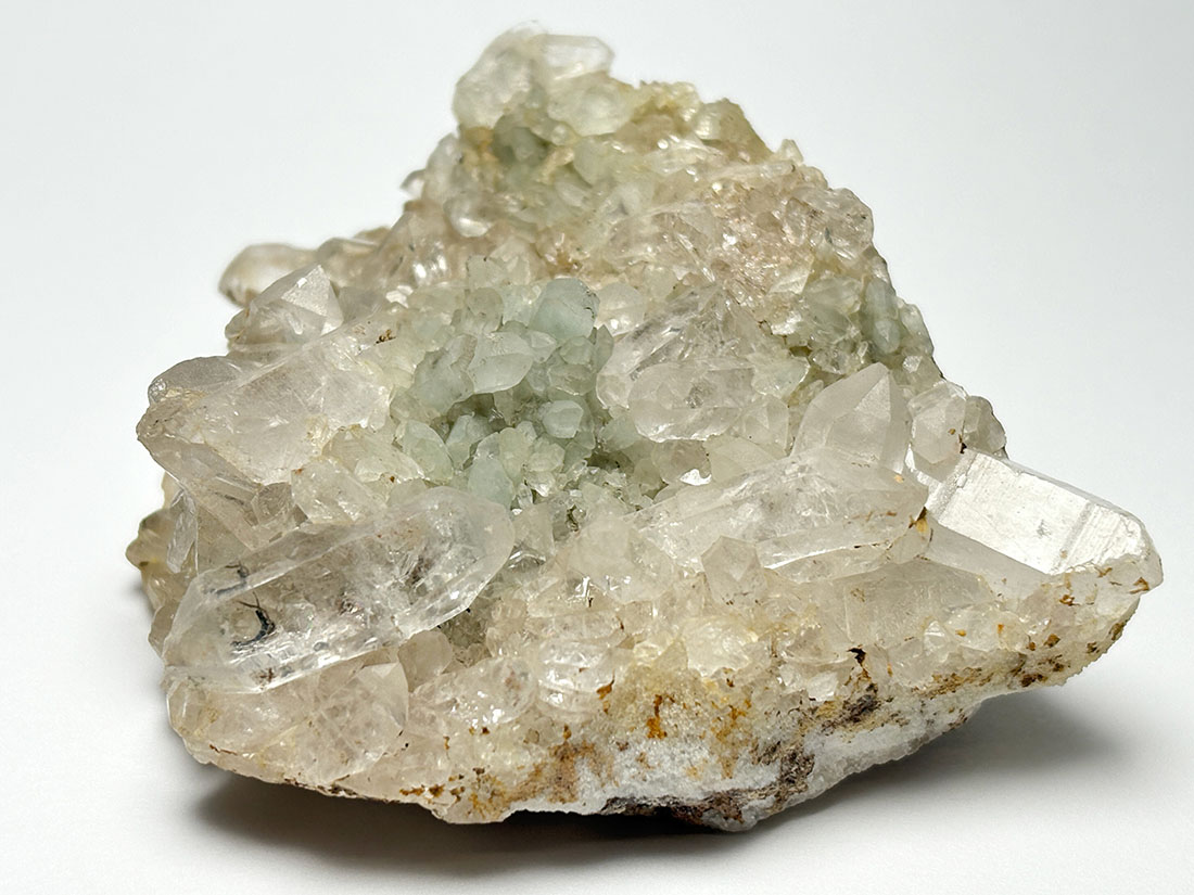 インド・マニカラン産 ヒマラヤ水晶 クラスター / Himalayan Quartz