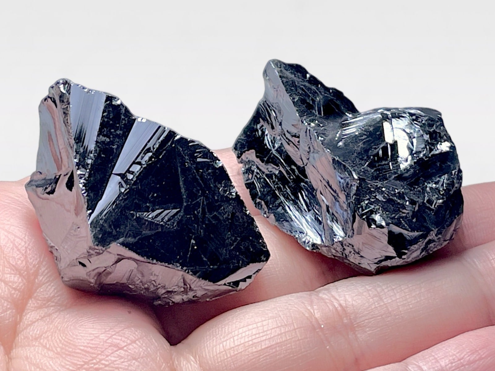 ラヘルツ 1kg テラヘルツ鉱石 タンブルストーン 原石 健康温泉石