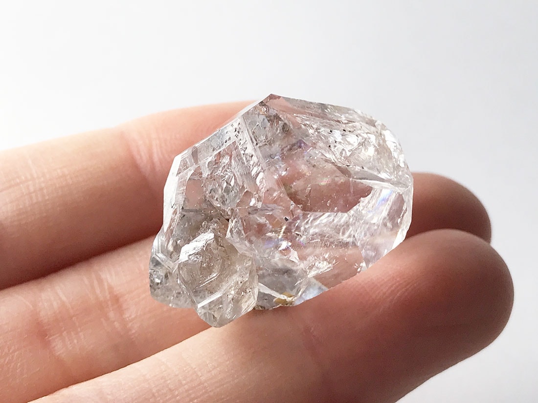 【鉱物標本】ハーキマーダイアモンド NY産 ハーキマーダイヤモンド 母岩付ポイント 水晶 天然石 鉱石