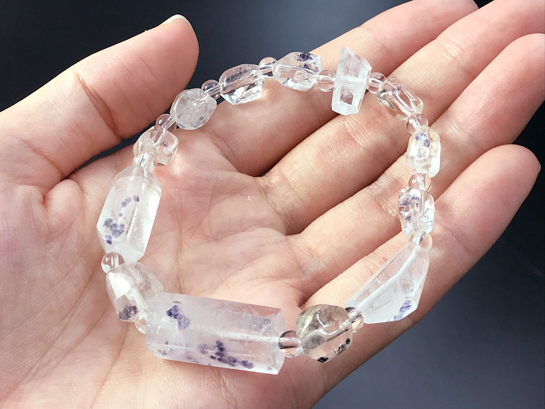 フローライトインクォーツ ブレスレット フローライトinクォーツ ブレスレット(不定形) / Fluorite in Quartz