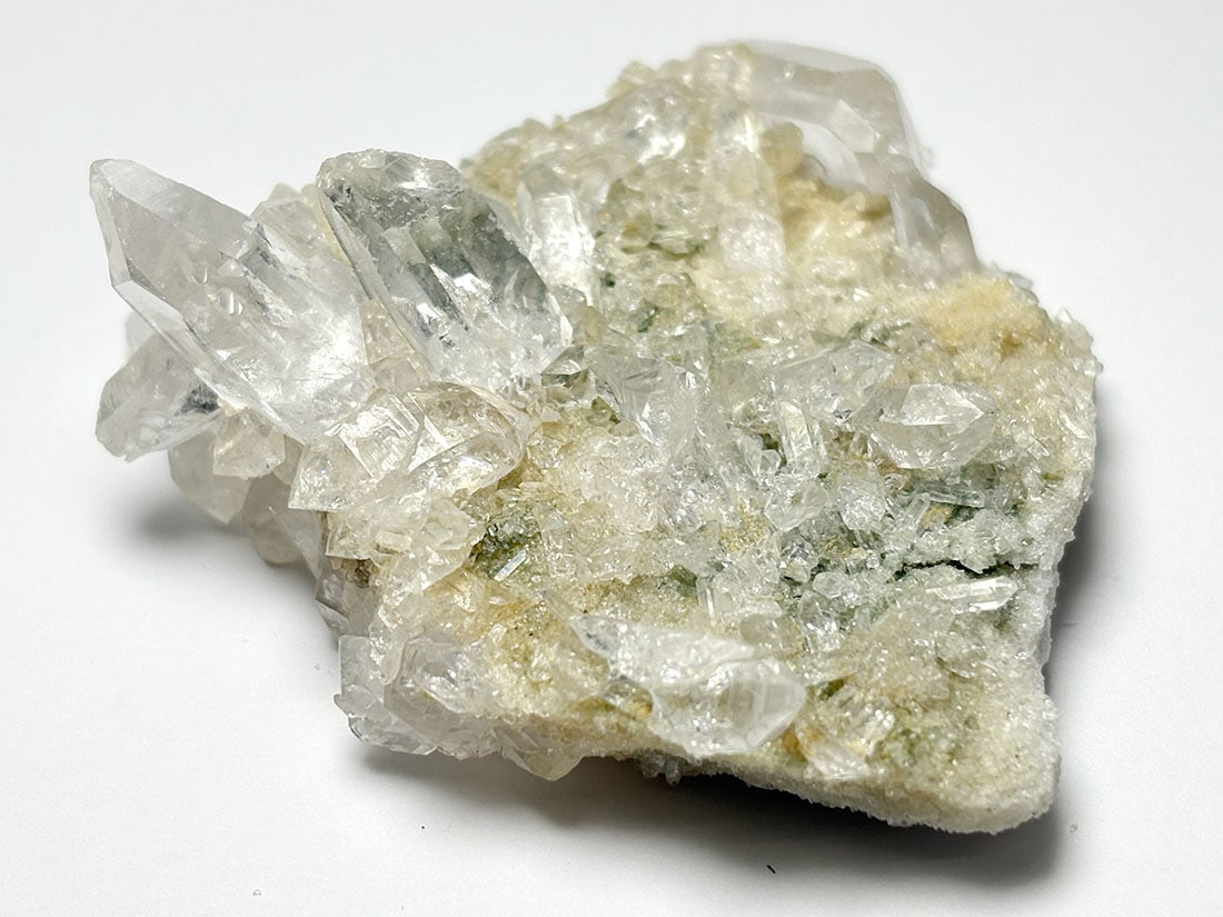 4M★特別限定★神秘的にして最強☆【マニカラン産ヒマラヤ水晶クラスター】❤️ マニカラン産ヒマラヤ水晶クラスター 44.1g｜天然石 通販キラリ石