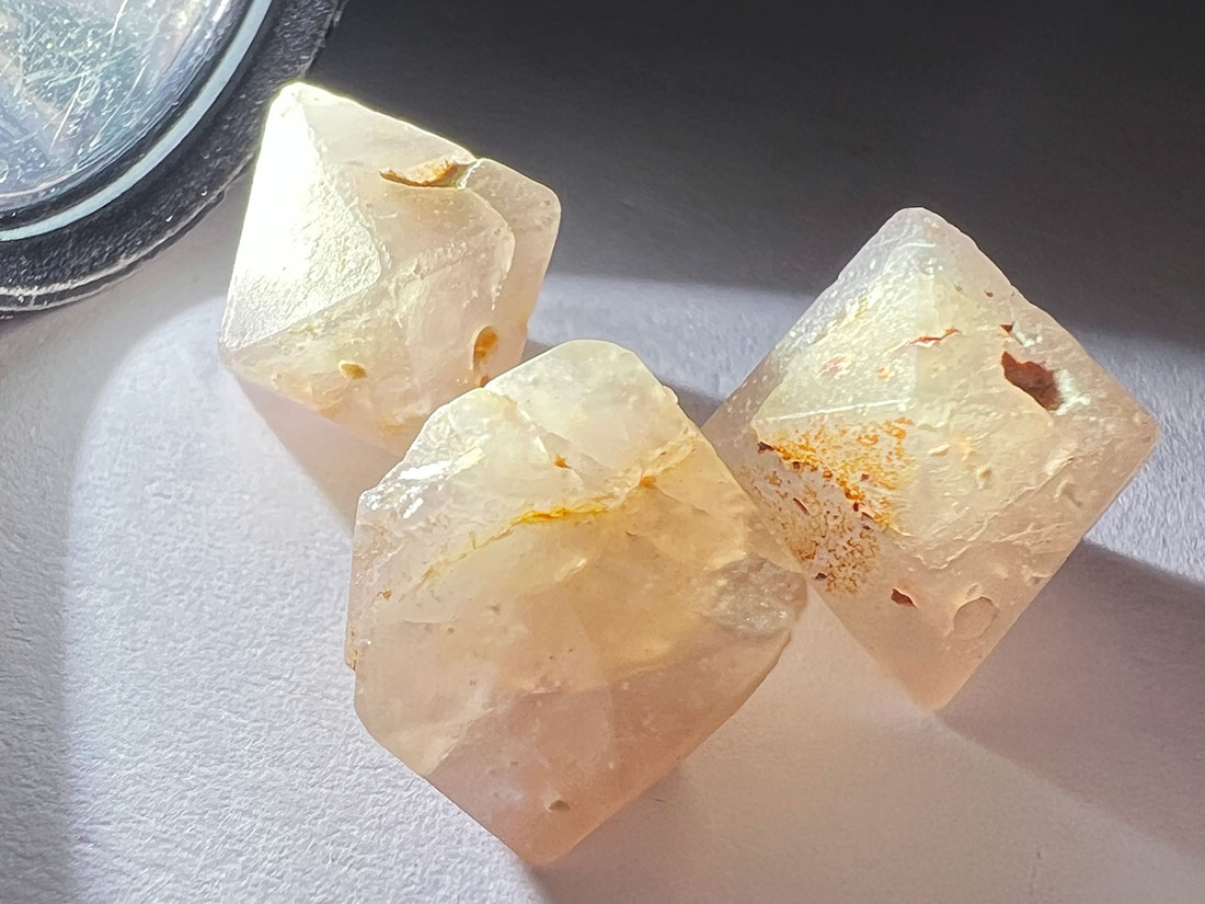 ベータクォーツ 3個セット