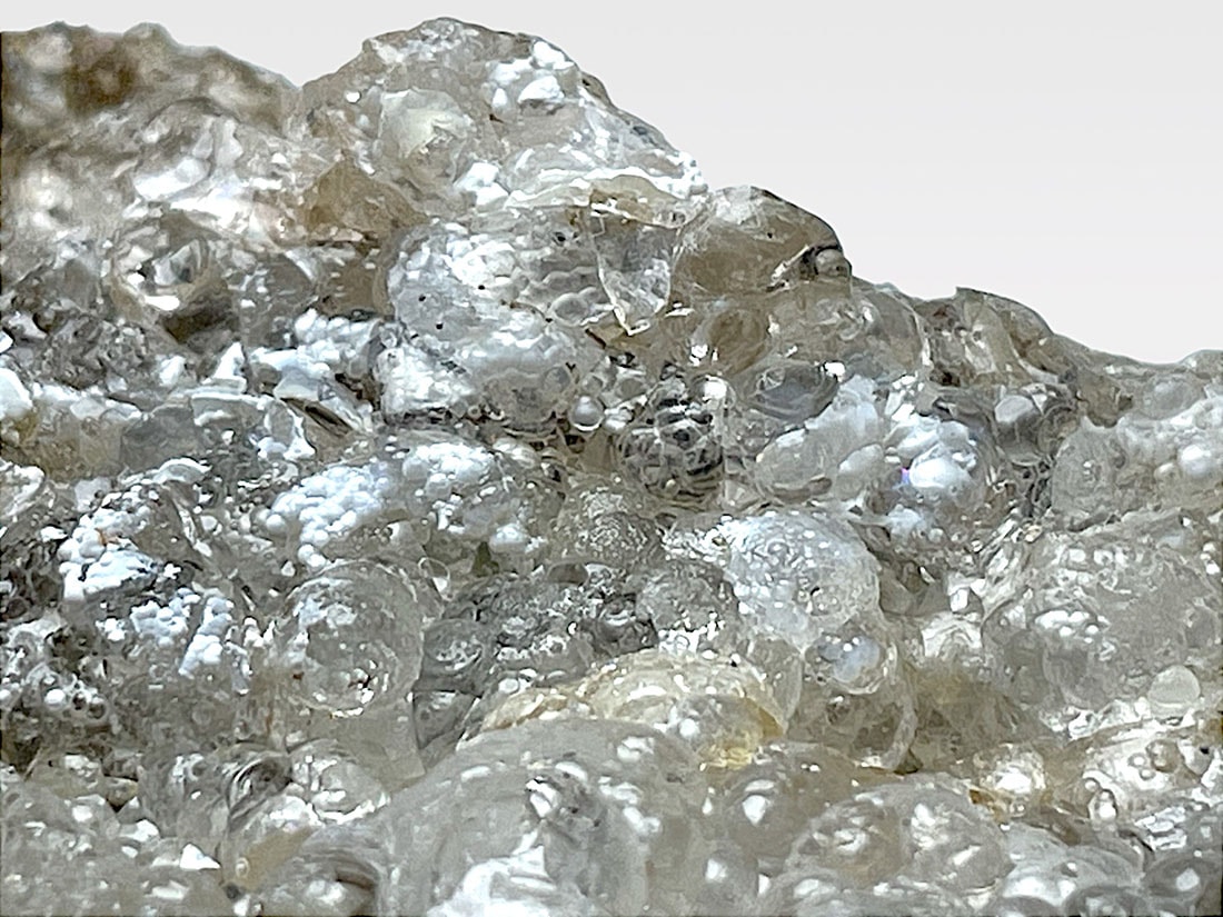 メキシコ産ハイアライト(玉滴石)/Hyalite