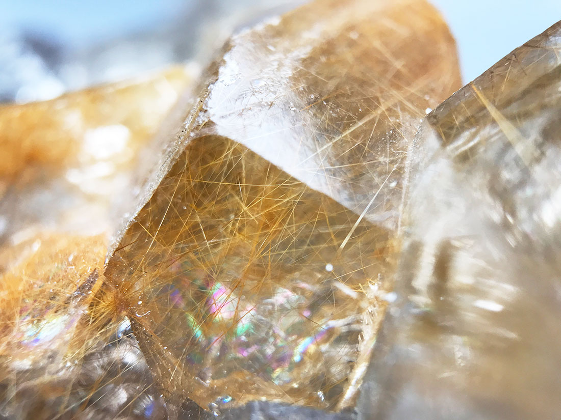 ブラジル産 ルチルクォーツ ( 金鉱石入り水晶 )/Rutilated Quartz