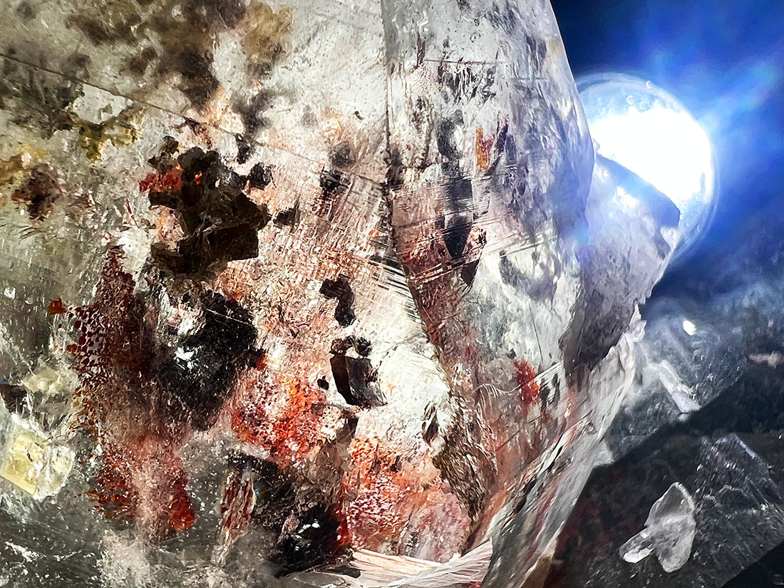 パルギ鉱山産ヒマラヤ水晶クラスター