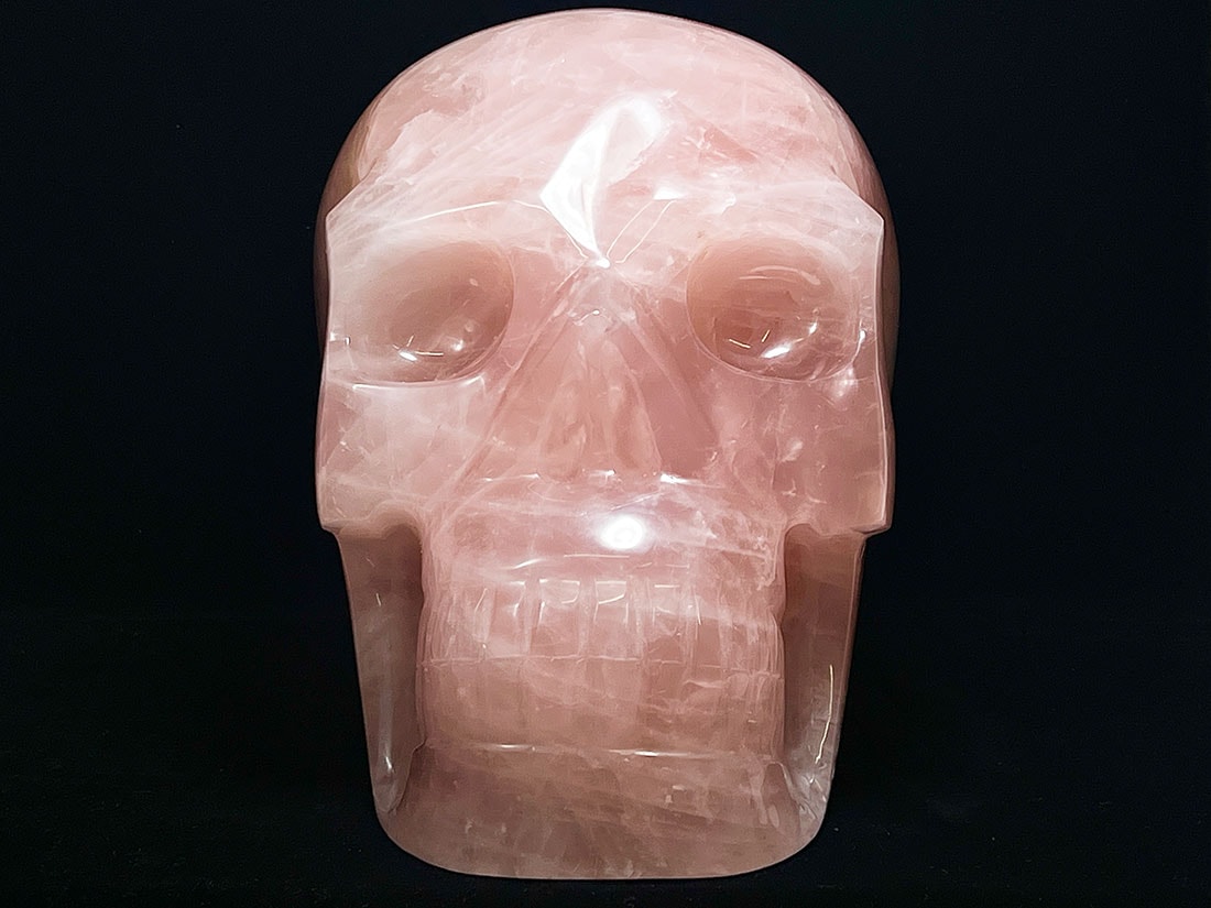 天然石ローズクォーツのスカル 置物 彫り物D.205