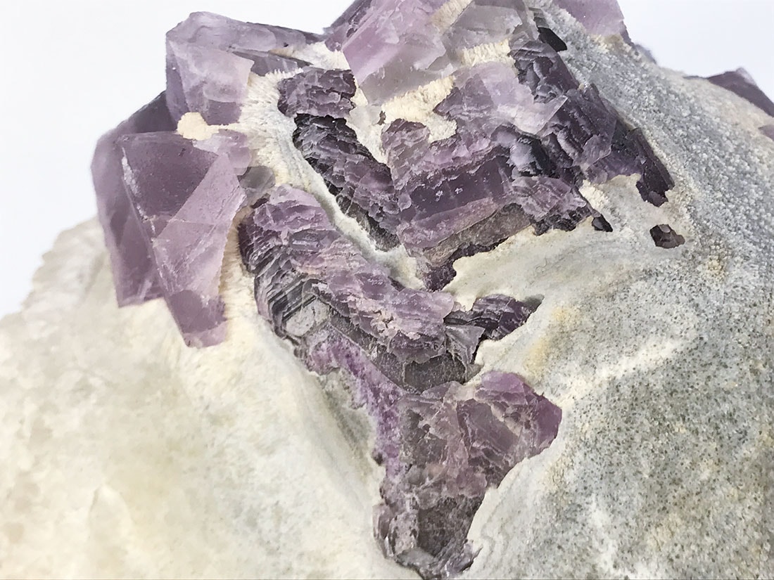 内モンゴル産八面体フローライト/Octahedron Fluorite