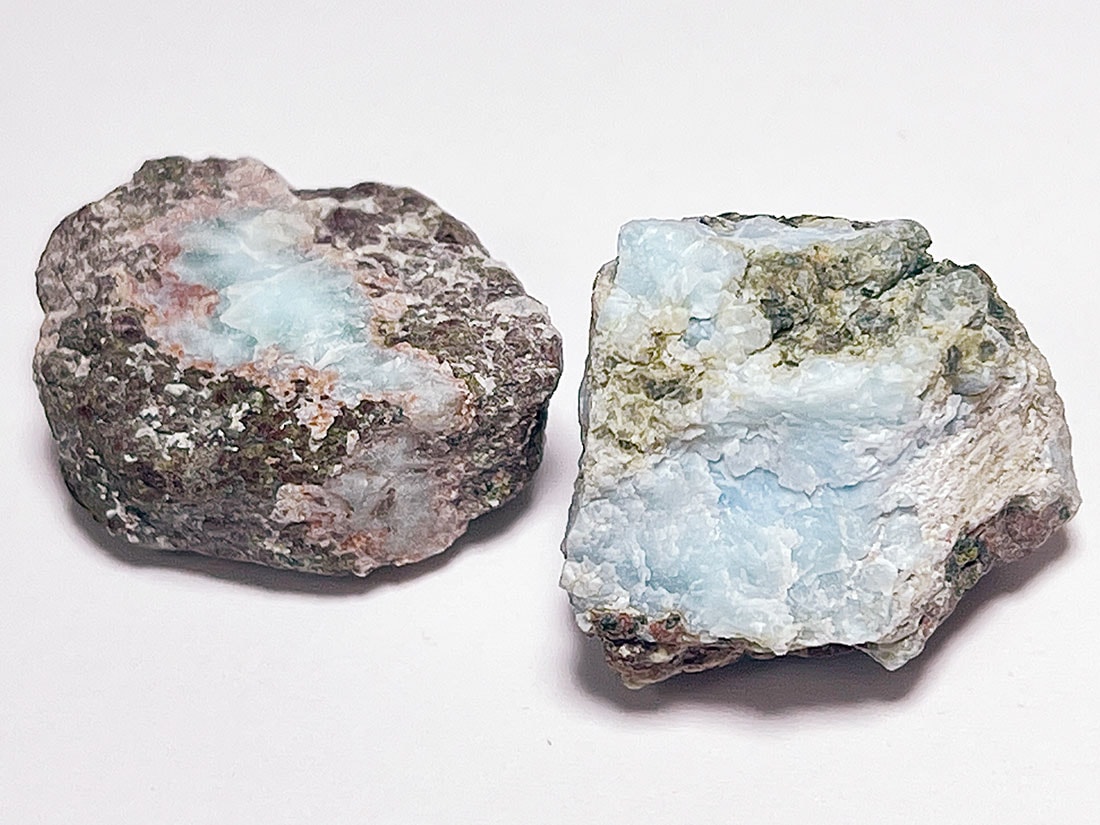 ドミニカ共和国産 ラリマー(ソーダ珪灰石)/Larimar 2個セット