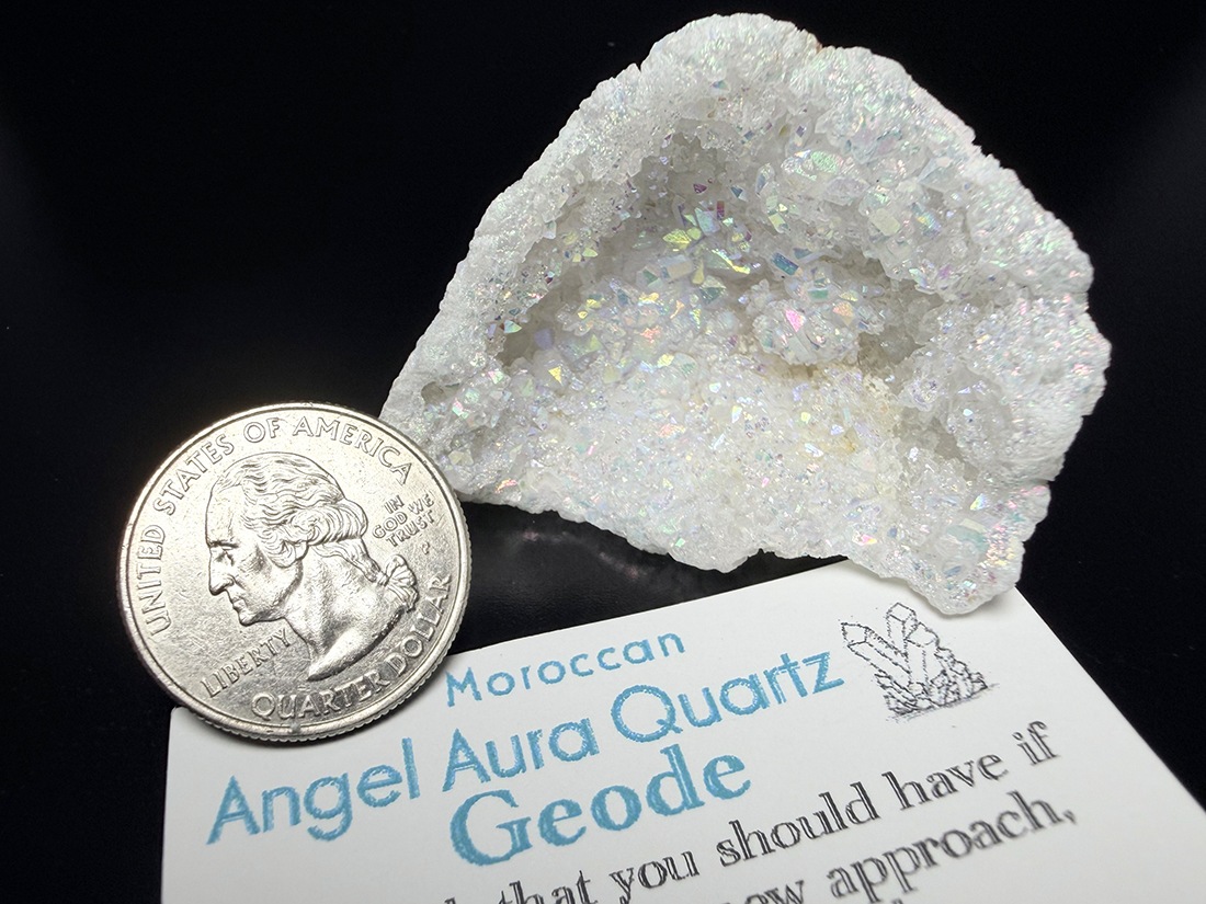 モロッコ産 オーラクォーツ ジオード / Aura Quartz Geode