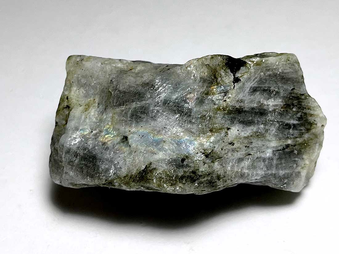 マダガスカル産 ピンク/パープルラブラドライト