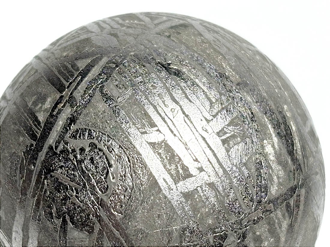 新疆ウイグル自治区産 アルタイ隕石 (162g) 丸玉 / Altai Meteorite