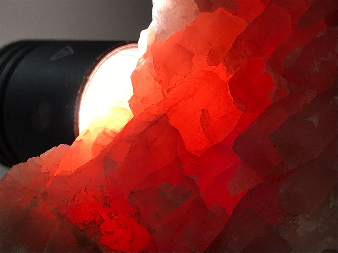 北海道古平郡稲倉石鉱山産 菱マンガン鉱