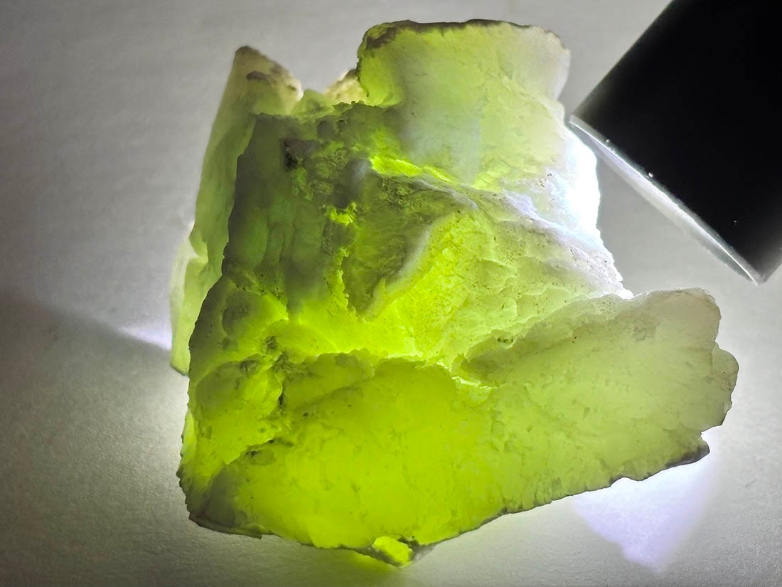 オパール Opal 蛋白石 鉱物 標本 原石 天然石 インドネシア産 オパール Opal 蛋白石 鉱物 標本 原石 天然石 インドネシア産 オパール