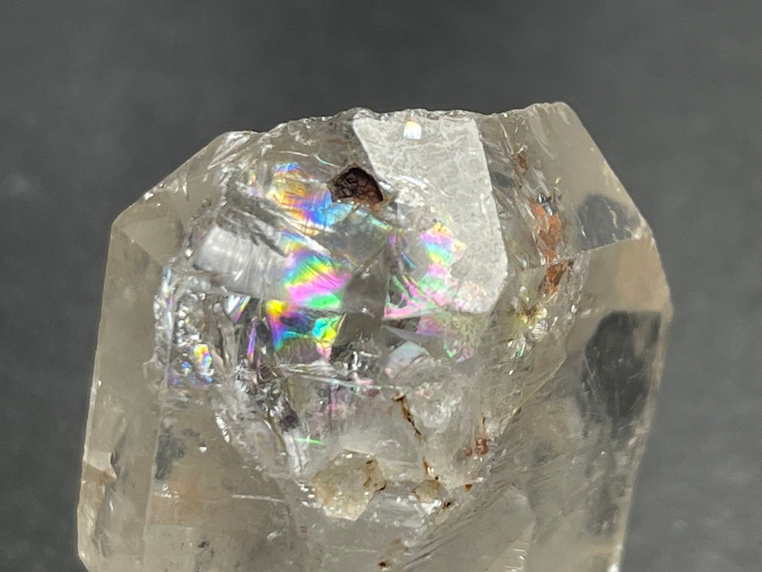 【マダガスカル産】オイルインクォーツ レア!!マダガスカル産 オイルインクォーツ