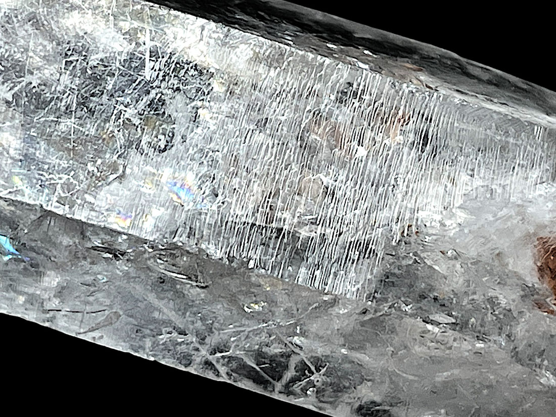 マダガスカル産 水晶 ポイント (変わりファセット)/ Crystal Quartz