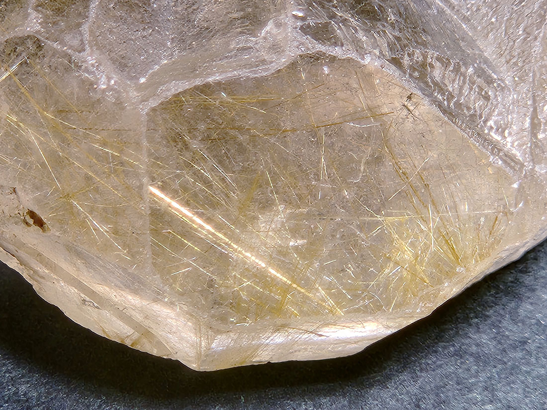 ブラジル産 ルチルクォーツ ( 金鉱石入り水晶 )/Rutilated Quartz
