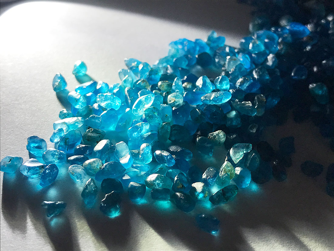 ブルーアパタイト さざれ 200g