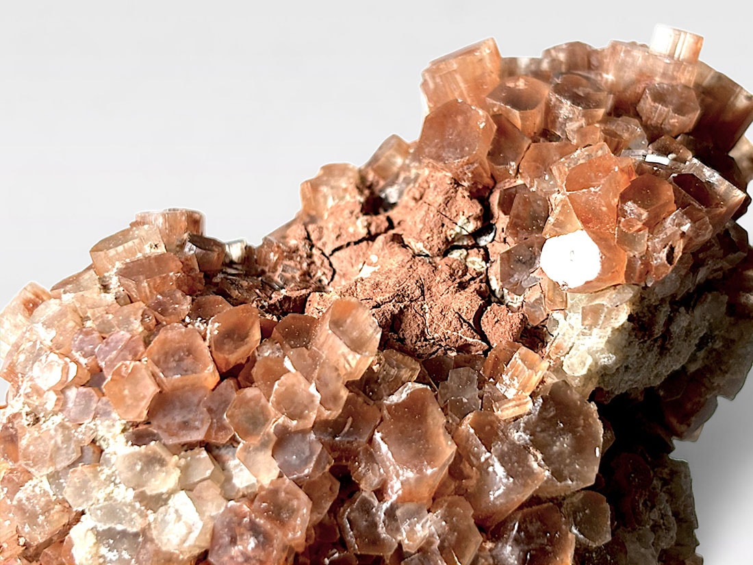 モロッコ産アラゴナイト/Aragonite (霰石)